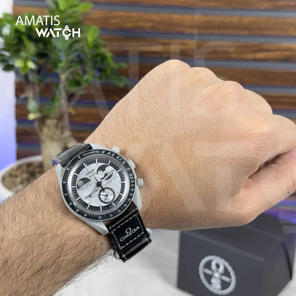 ساعت مچی امگا سواچ مدل Mission to Earthphase با بند پارچه ای