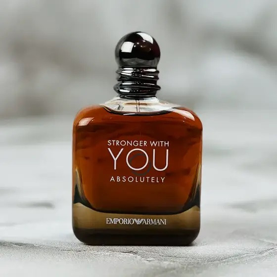 اسانس برند لوزی عطر استرانگر ویت یو ابسولوتلی (Stronger With You Absolutely)