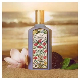 اسانس عطر از برند لوزی گوچی فلورا گورجس مگنولیا (Gucci Flora Gorgeous Magnolia)