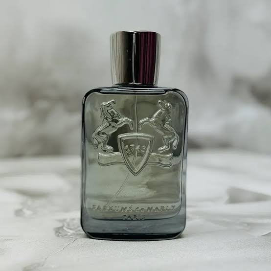 اسانس از برند لوزی عطر کستلی مارلی (Parfums de Marly Castley)