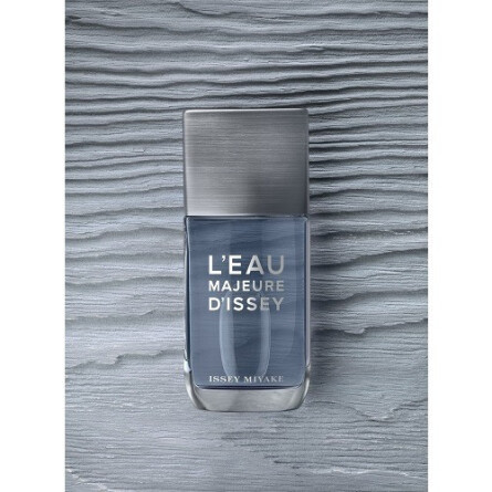 اسانس عطر برند luzi ایسی میاکی ماجور (Issey Miyake L’Eau Majeure d’Issey)