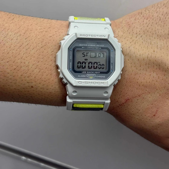 ساعت مچی کاسیو جیشاک DW-5600
